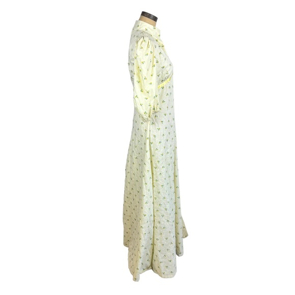 Vintage 1960s handmade pale yellow eyelet floral maxi dress‎ - Picture 6 of 15